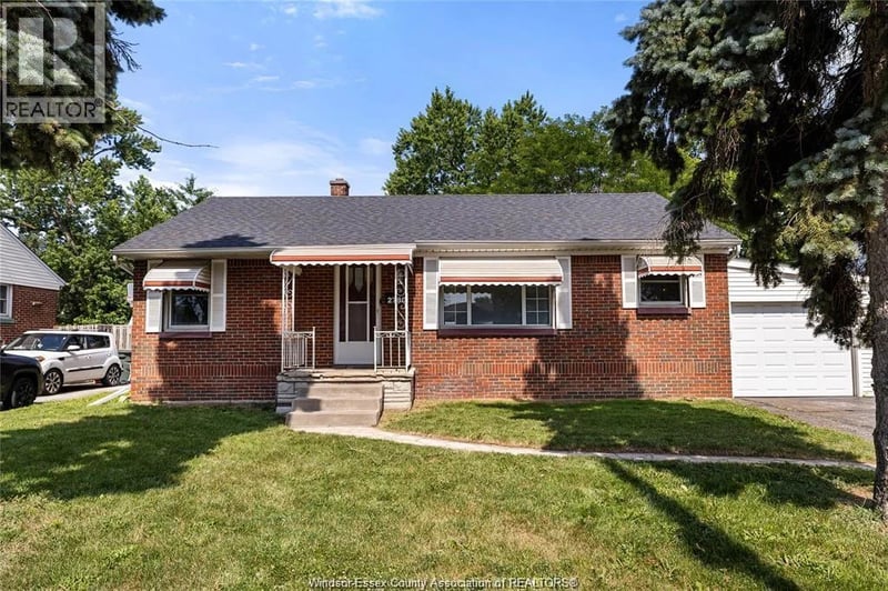 2780 DOMINION Boulevard, Windsor, Ontario, N9E2M6, Windsor, Ontario — photo 1 of 5