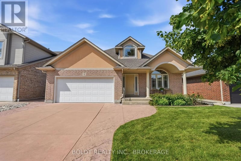 9 Nicholas Drive, St. Catharines (Rykert/Vansickle), Ontario, L2S4C2, St. Catharines (Rykert/Vansickle), Ontario — photo 1 of 5