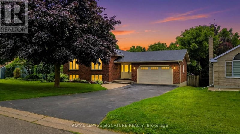 30 Andrew Street, Brant (South Dumfries), Ontario, N0E1N0, Brant (South Dumfries), Ontario — photo 1 of 5