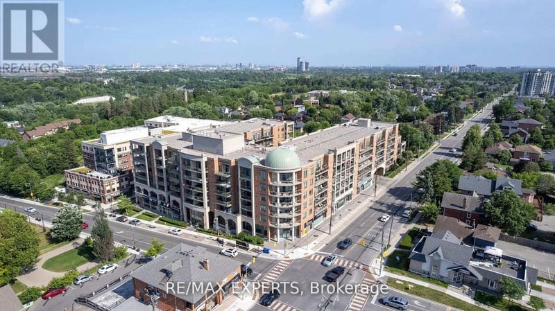 #207 281 Woodbridge Avenue, Vaughan (West Woodbridge), Ontario, L4L0C6, Vaughan (West Woodbridge), Ontario — photo 1 of 5