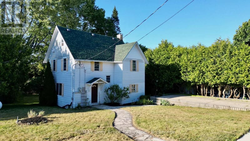 4 Mill Street, Northern Bruce Peninsula, Ontario, N0H1W0, Northern Bruce Peninsula, Ontario — photo 1 of 5