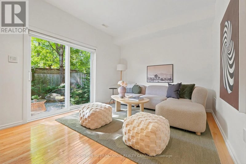 2 Sibelius Lane, Toronto (Annex), Ontario, M5R3V8, Toronto (Annex), Ontario — photo 1 of 5