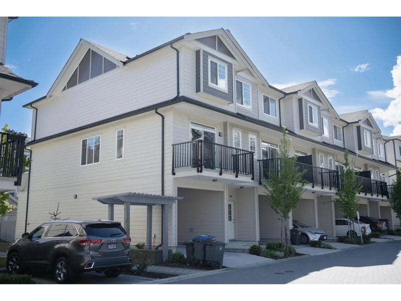 #176 13898 64 Avenue, Surrey, British Columbia, V3W1L6, Surrey, British Columbia — photo 1 of 5