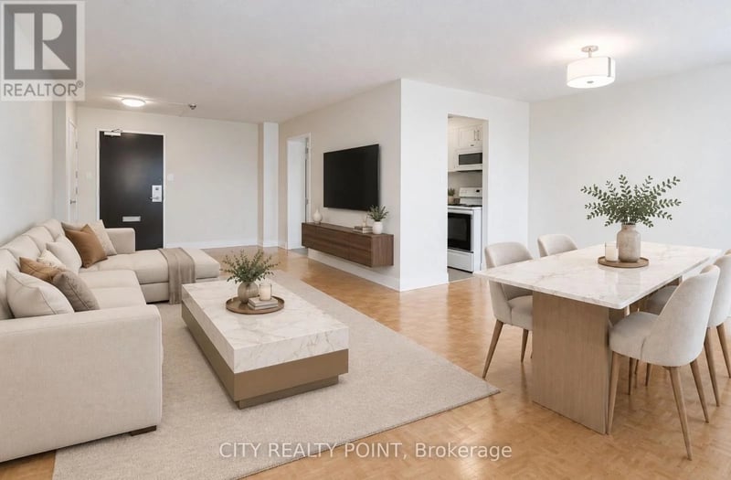#1008 6200 Bathurst Street, Toronto (Westminster-Branson), Ontario, M2R2A3, Toronto (Westminster-Branson), Ontario — photo 1 of 5