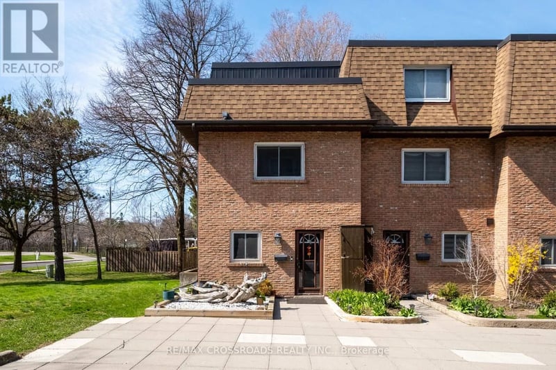 #7 20 Hainford Street, Toronto (West Hill), Ontario, M1E4X8, Toronto (West Hill), Ontario — photo 1 of 5