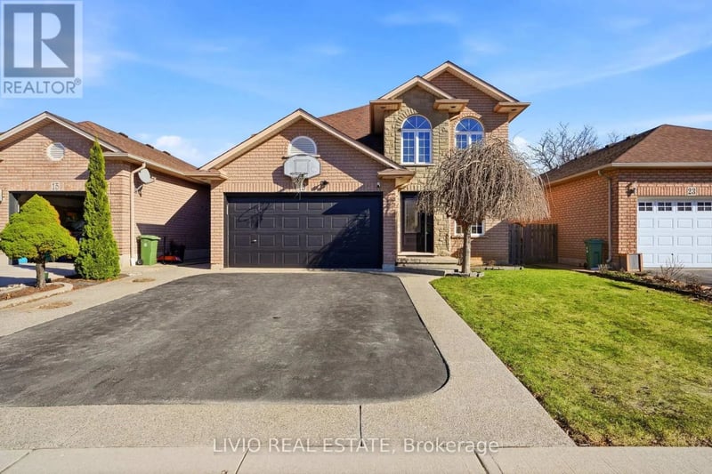 19 KONSTANTINE Court, Hamilton (Sheldon), Ontario, L9B2T3, Hamilton (Sheldon), Ontario — photo 1 of 5