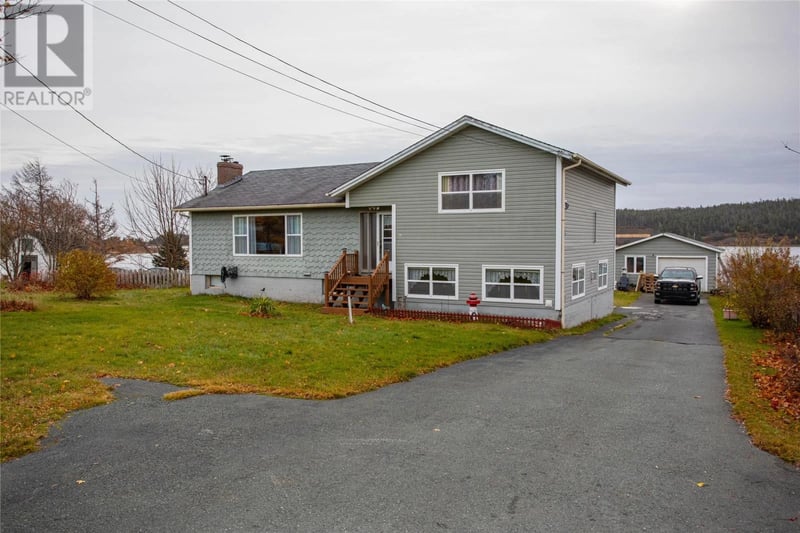 9-11 Pondside Road, Spaniards Bay, Newfoundland & Labrador, A0A3X1, Spaniards Bay, Newfoundland & Labrador — photo 1 of 5