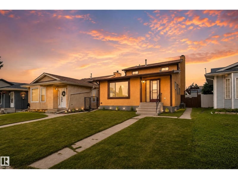4107 35 ST NW NW, Edmonton, Alberta, T6L5V5, Edmonton, Alberta — photo 1 of 5