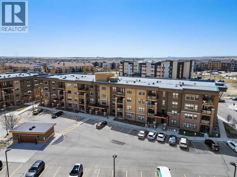 10 Market Boulevard Southeast, Airdrie, Alberta, T4A0W8, Airdrie, Alberta — photo 1 of 5