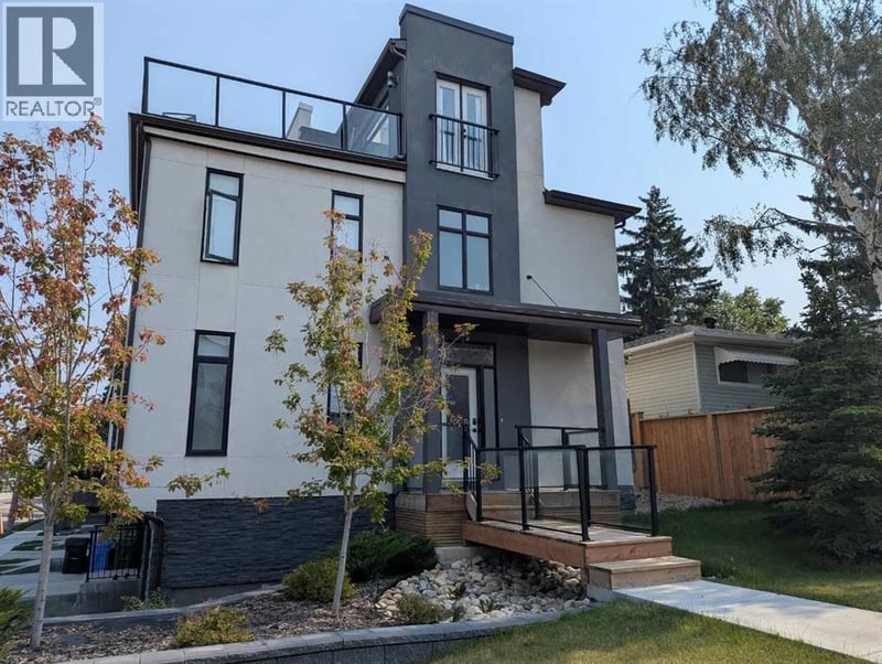 2857 12 Avenue Southwest, Calgary, Alberta, T3C3Y7, Calgary, Alberta — photo 1 of 5