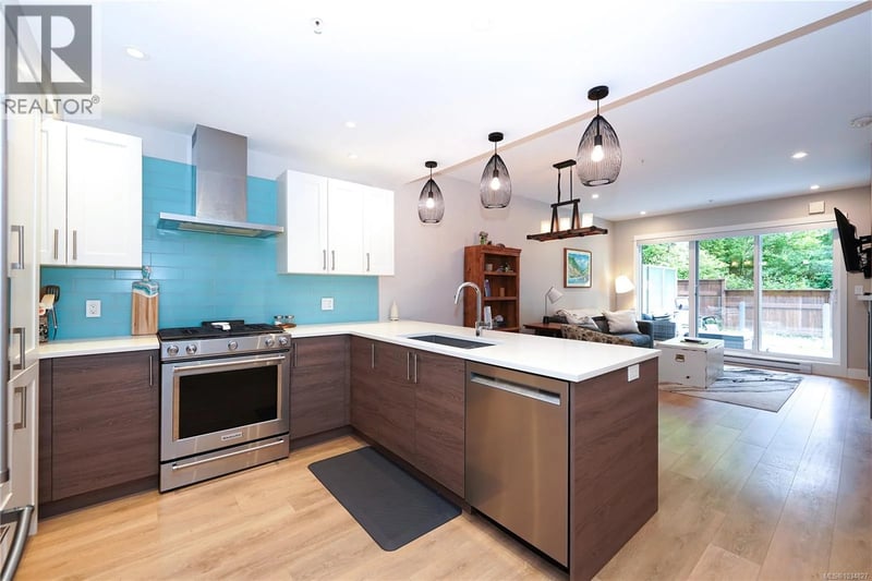 #204 1820 Maple Avenue South, Sooke, British Columbia, V9Z0N9, Sooke, British Columbia — photo 1 of 5