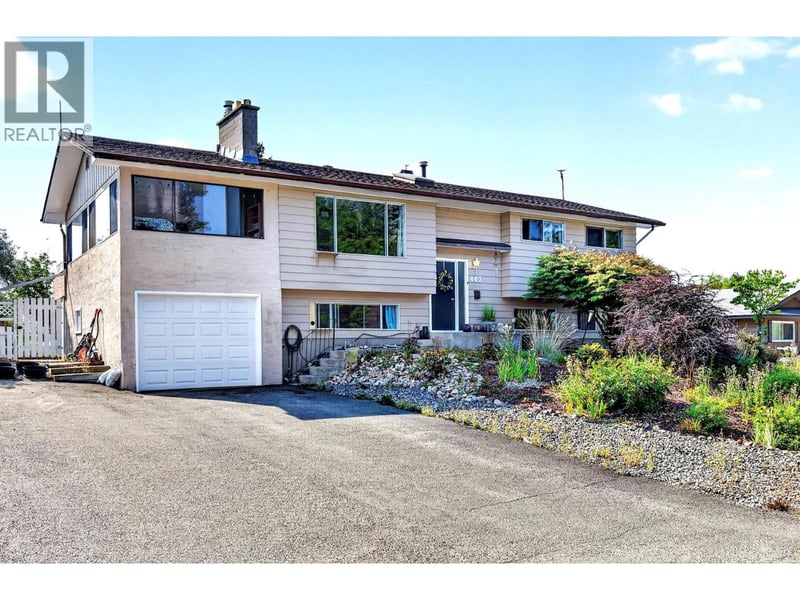 447 Opal Drive, Logan Lake, British Columbia, V0K1W0, Logan Lake, British Columbia — photo 1 of 5