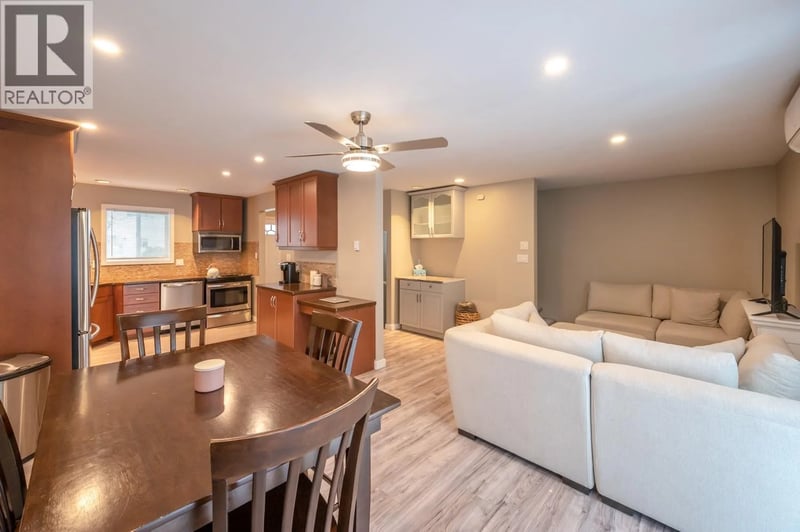 #114 3004 South Main Street, Penticton, British Columbia, V2A5J6, Penticton, British Columbia — photo 1 of 5