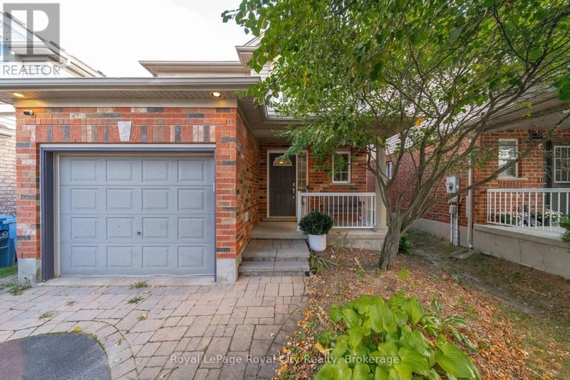 82 Lynch Circle, Guelph (Pineridge/Westminster Woods), Ontario, N1L1S1, Guelph (Pineridge/Westminster Woods), Ontario — photo 1 of 5