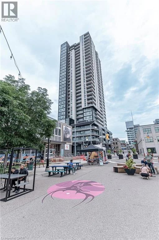 #1104 60 CHARLES Street West, Kitchener, Ontario, N2G0C9, Kitchener, Ontario — photo 1 of 5