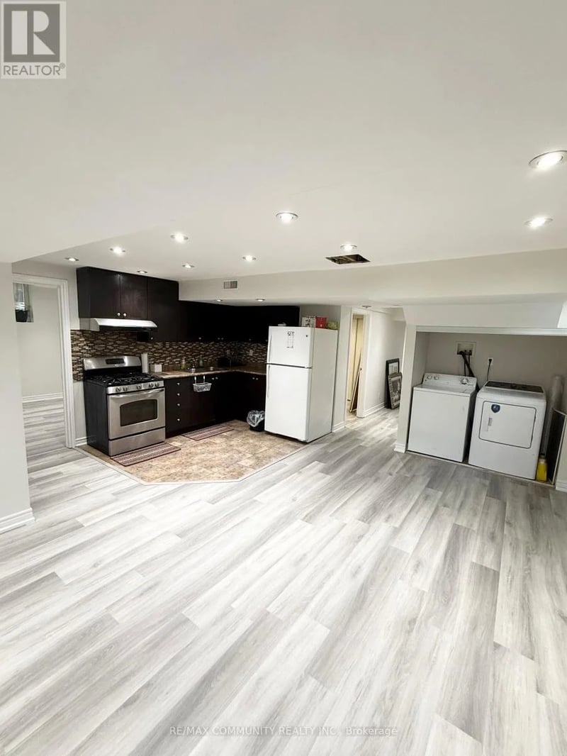 #Basement 3 Loonstone Street, Whitby (Taunton North), Ontario, L1R0E5, Whitby (Taunton North), Ontario — photo 1 of 5