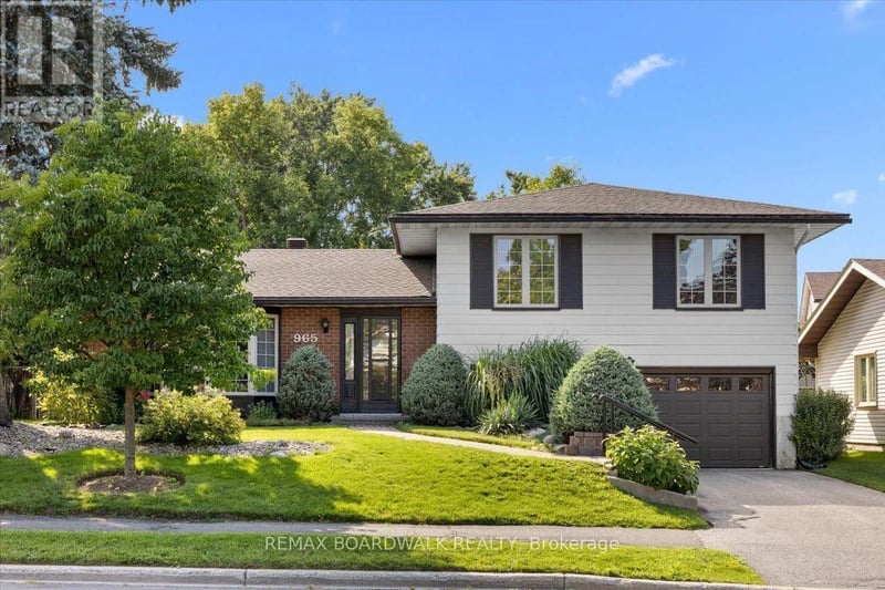 965 Cahill Drive West, Ottawa, Ontario, K1V9H9, Ottawa, Ontario — photo 1 of 5