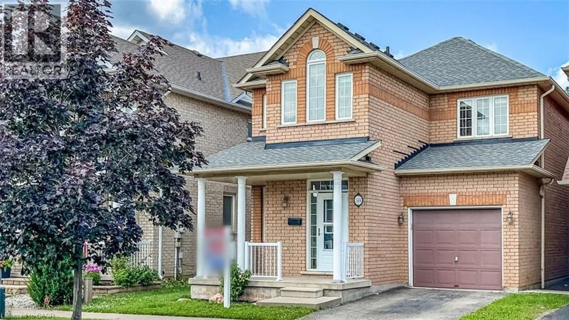 58 PEACHWOOD Crescent, Hamilton, Ontario, L8E5Z8, Hamilton, Ontario — photo 1 of 5