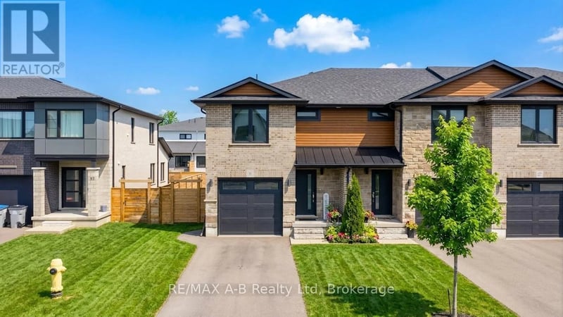 31 Trailside Drive, St. Marys, Ontario, N4X0C1, St. Marys, Ontario — photo 1 of 5