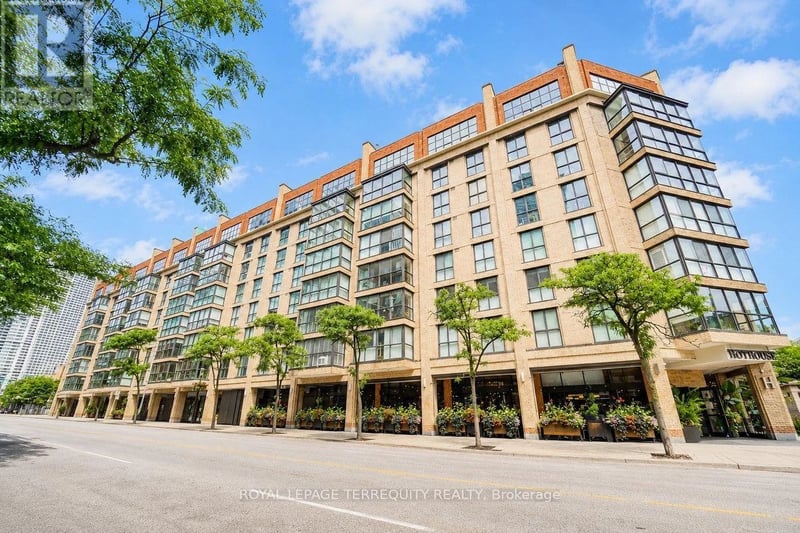 #208 35 Church Street, Toronto (Church-Yonge Corridor), Ontario, M5E1T3, Toronto (Church-Yonge Corridor), Ontario — photo 1 of 5