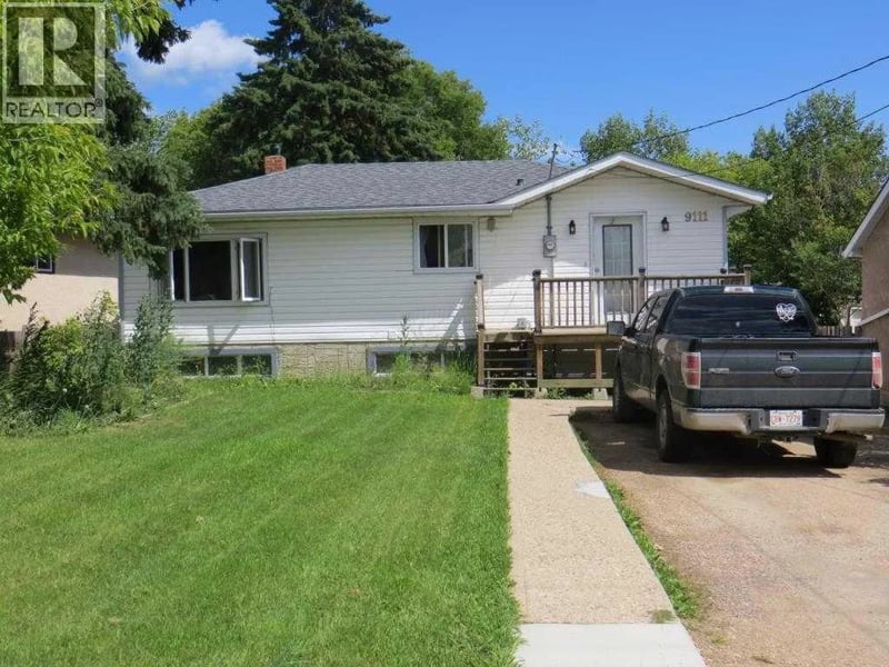 9111 100 St, Lac La Biche, Alberta, T0A2C0, Lac La Biche, Alberta — photo 1 of 5