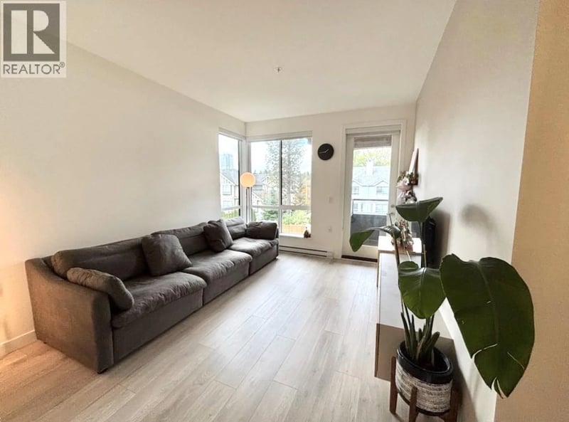 #317 7579 16TH Street, Burnaby, British Columbia, V3N0H7, Burnaby, British Columbia — photo 1 of 5