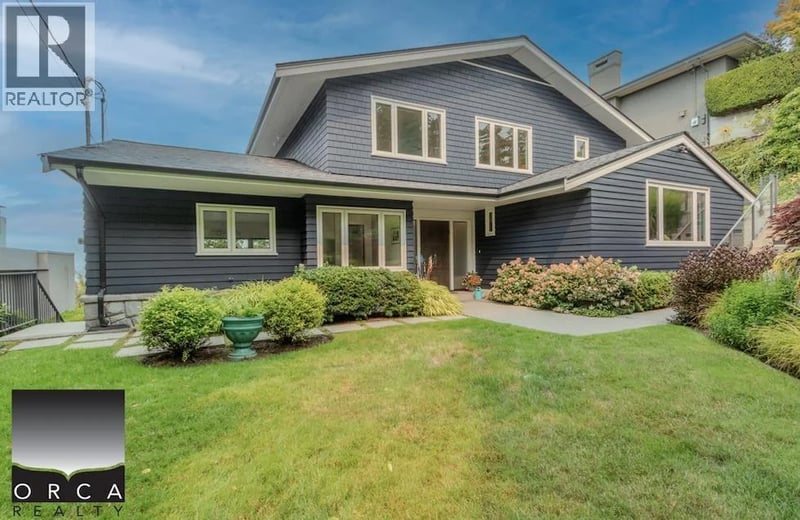 845 BRAESIDE Street, West Vancouver, British Columbia, V7T2K7, West Vancouver, British Columbia — photo 1 of 5
