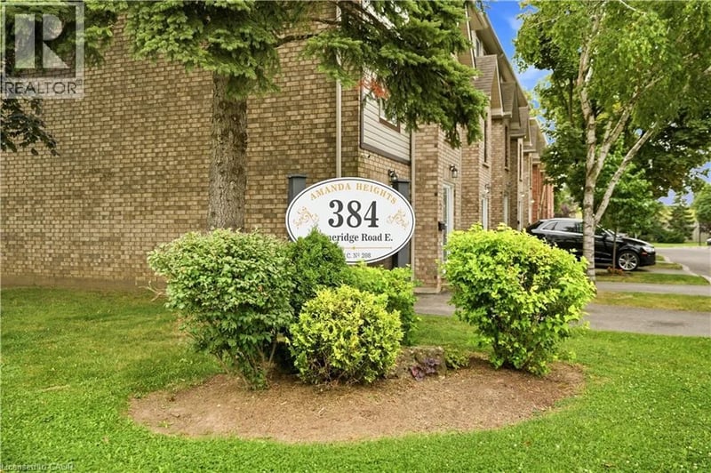 #16 384 LIMERIDGE Road East, Hamilton, Ontario, L9A2S7, Hamilton, Ontario — photo 1 of 5