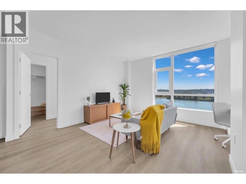 #910 618 CARNARVON Street, New Westminster, British Columbia, V3M0N9, New Westminster, British Columbia — photo 1 of 5