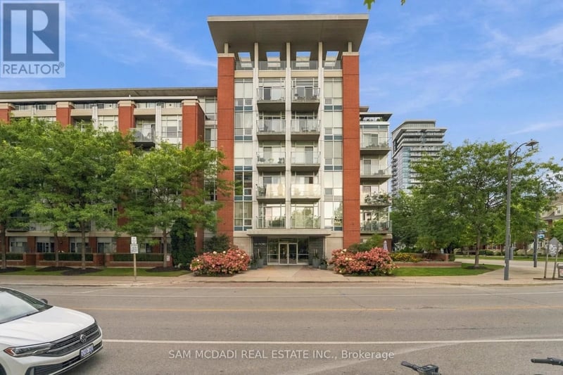 #107 80 Port Street East, Mississauga (Port Credit), Ontario, L5G4V6, Mississauga (Port Credit), Ontario — photo 1 of 5