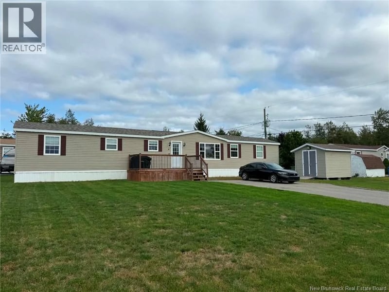 4 Amos Street, Miramichi, New Brunswick, E1V7V5, Miramichi, New Brunswick — photo 1 of 5