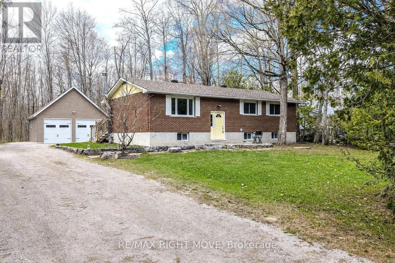 3304 Goldstein Road, Severn (West Shore), Ontario, L0K2B0, Severn (West Shore), Ontario — photo 1 of 5