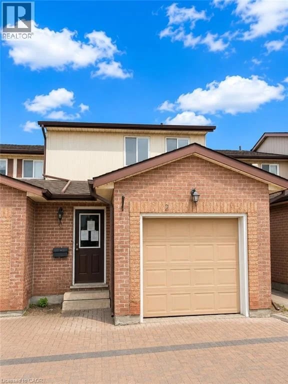 #2 25 VALLEYVIEW Road, Kitchener, Ontario, N2E1L5, Kitchener, Ontario