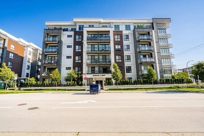 #A114 20838 78B Avenue, Langley, British Columbia, V2Y3M1, Langley, British Columbia — photo 1 of 5