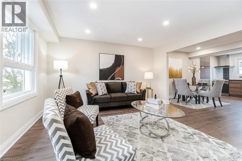 #38A 830 WESTLOCK Road, Mississauga, Ontario, L5C1K6, Mississauga, Ontario — photo 1 of 5