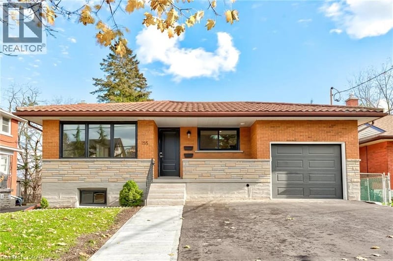 #Upper 155 DOON Road, Kitchener, Ontario, N2G3E1, Kitchener, Ontario — photo 1 of 5
