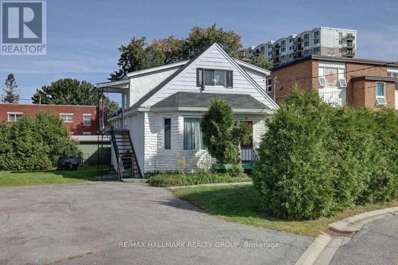 25 Wright Street, Ottawa, Ontario, K1K2C8, Ottawa, Ontario — photo 1 of 5