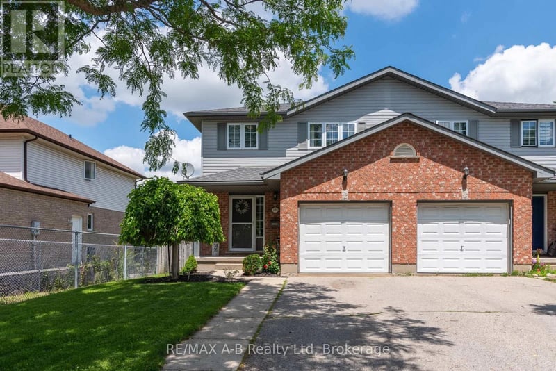 108 Walsh Crescent, Stratford, Ontario, N5A7X7, Stratford, Ontario — photo 1 of 5