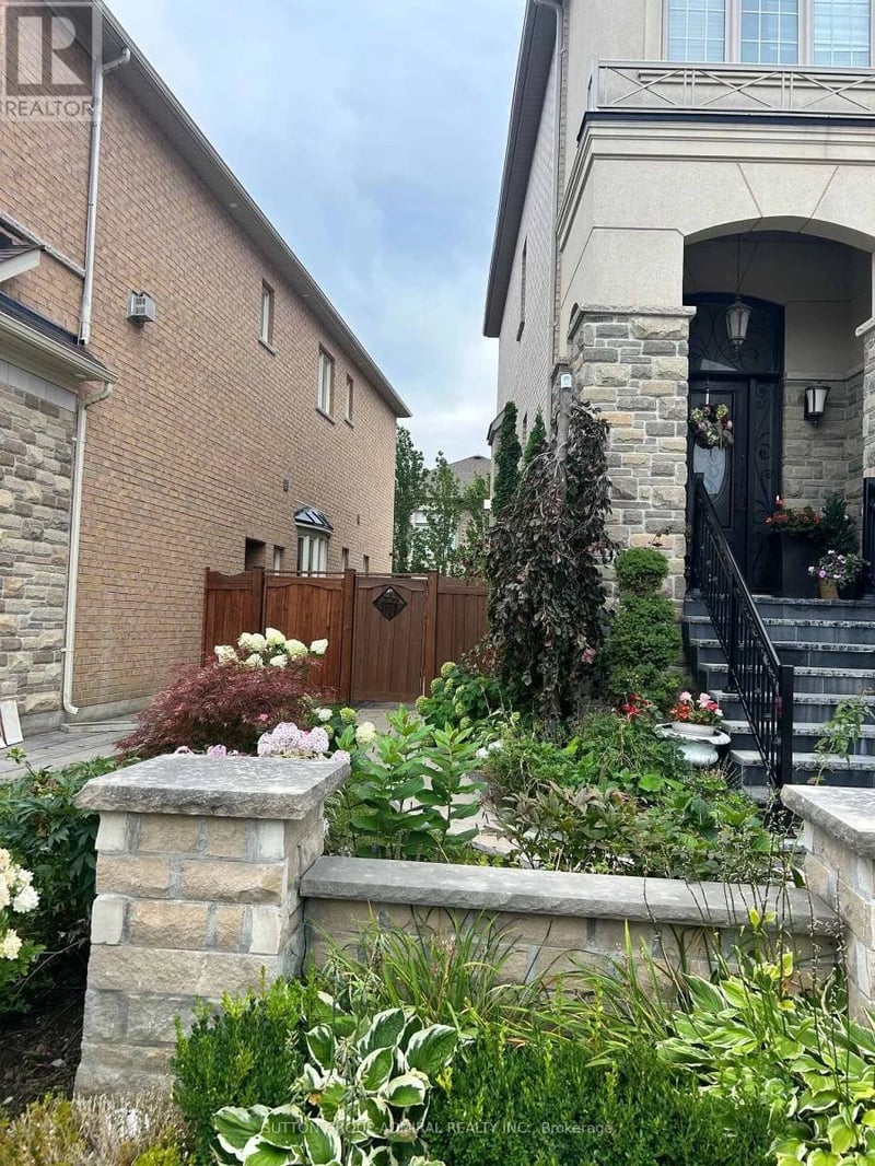 307 Chatfield Drive, Vaughan (Vellore Village), Ontario, L4H3R7, Vaughan (Vellore Village), Ontario — photo 1 of 5