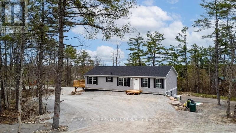 1864 Lakehurst Road, Trent Lakes, Ontario, K0L1J0, Trent Lakes, Ontario — photo 1 of 5