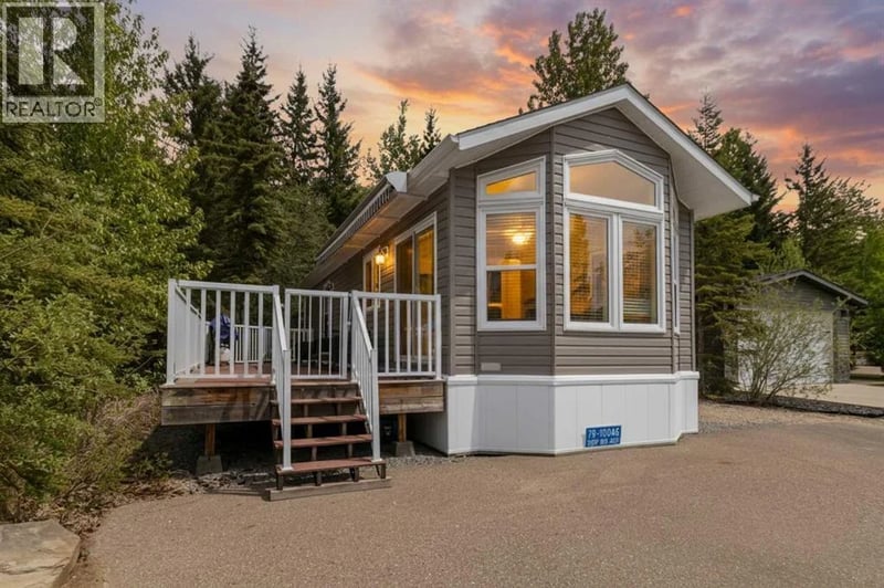 10046 TOWNSHIP ROAD 422, Rural Ponoka County, Alberta, T4J1V9, Rural Ponoka County, Alberta — photo 1 of 5