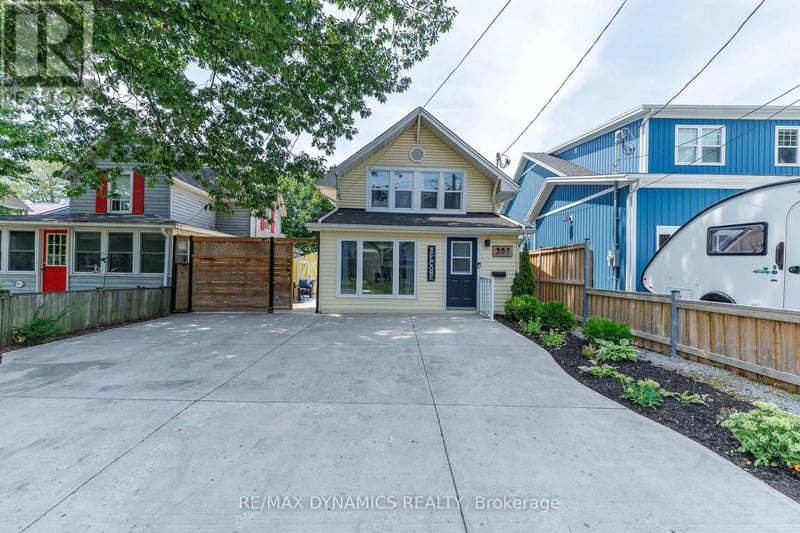 357 Ridgeway Road, Fort Erie (Crystal Beach), Ontario, L0S1B0, Fort Erie (Crystal Beach), Ontario — photo 1 of 5