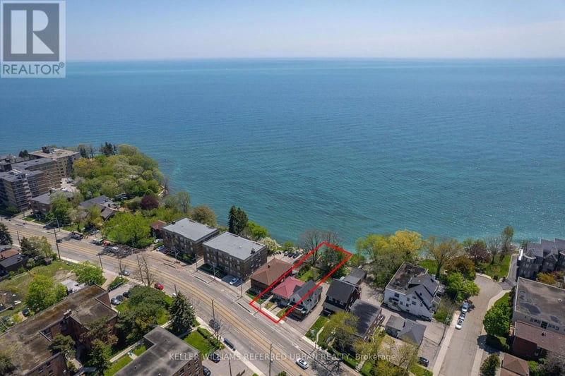 2703 Lake Shore Boulevard West, Toronto (Mimico), Ontario, M8V1G6, Toronto (Mimico), Ontario — photo 1 of 5