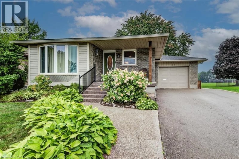 52 MOCKINGBIRD Drive, Elmira, Ontario, N3B3A6, Elmira, Ontario — photo 1 of 5