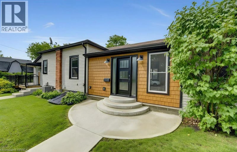 17 AMELIA Street, Paris, Ontario, N3L1Z4, Paris, Ontario — photo 1 of 5
