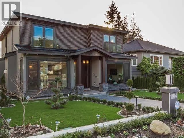 1184 KINGS Avenue, West Vancouver, British Columbia, V7T2C3, West Vancouver, British Columbia — photo 1 of 5