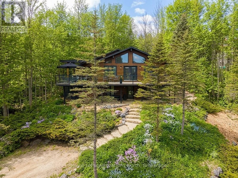 112 Amik Court, Grey Highlands, Ontario, N0C1G0, Grey Highlands, Ontario — photo 1 of 5