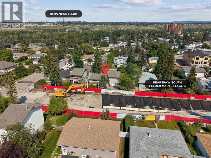 8832 34 Avenue Northwest, Calgary, Alberta, T3B1R8, Calgary, Alberta — photo 1 of 5