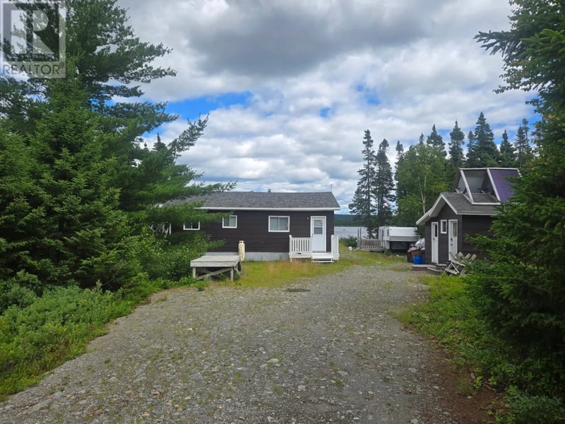 1 Sunday Pond Road, Bishops Falls, Newfoundland & Labrador, A0H1Y0, Bishops Falls, Newfoundland & Labrador — photo 1 of 5