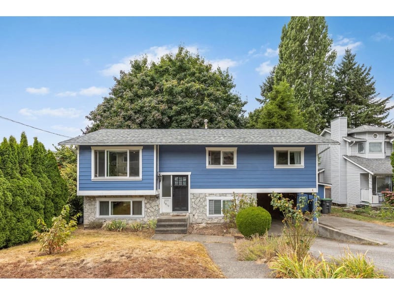 5813 180 Street, Surrey, British Columbia, V3S4L2, Surrey, British Columbia — photo 1 of 5